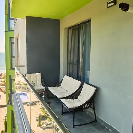 Sea Shore - N Pools Appartement